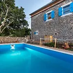 Villa Marevic *